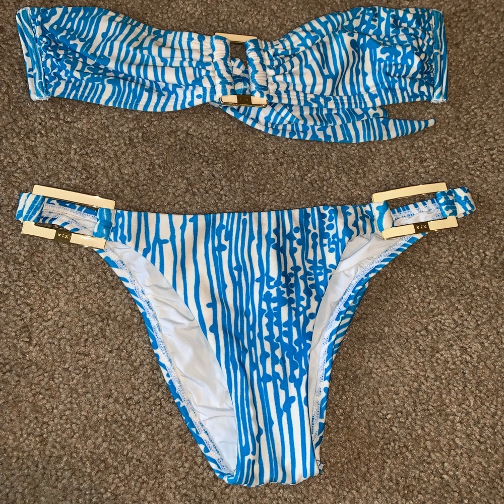 VIX Strapless Bikini Set